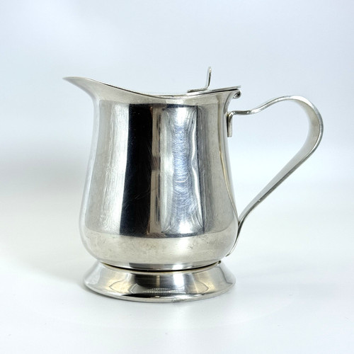 Oneida silver plated creamer - plated,